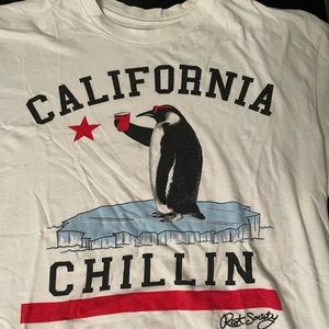 Riot Society Men’s T-Shirt California Chillin Graphic Tee Penguin - Size Small